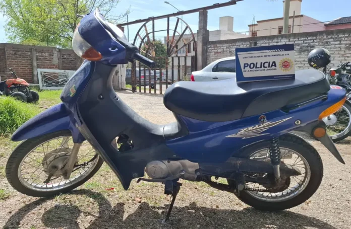 Moto Honda recuperada