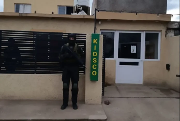 Policiales - Kiosco narco